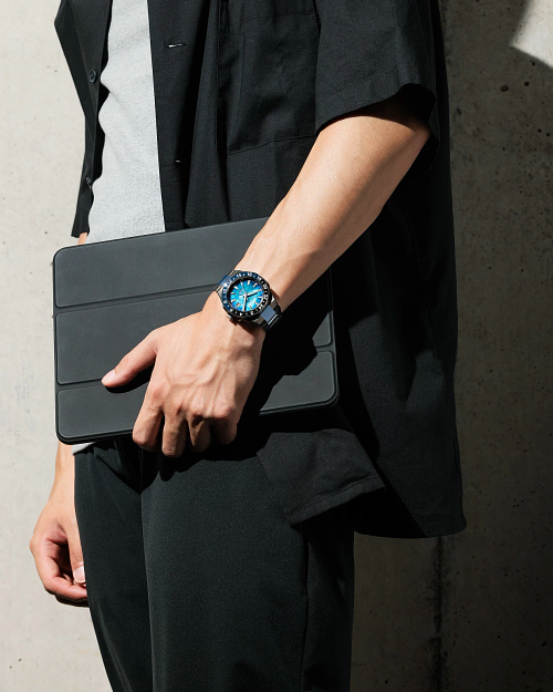 Series8 880 GMT Blue Dial Stainless Steel Bracelet NB6036 Series8 880 GMT Blue Dial Stainless Steel Bracelet NB6036